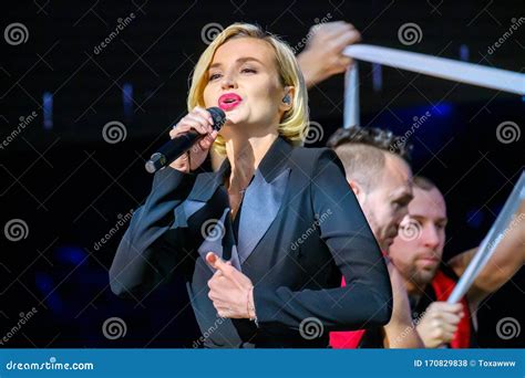 Polina Gagarina'ın İstanbul Konseri: Rus Pop Kraliçesi Türkiye'yi Sallayacak mı?